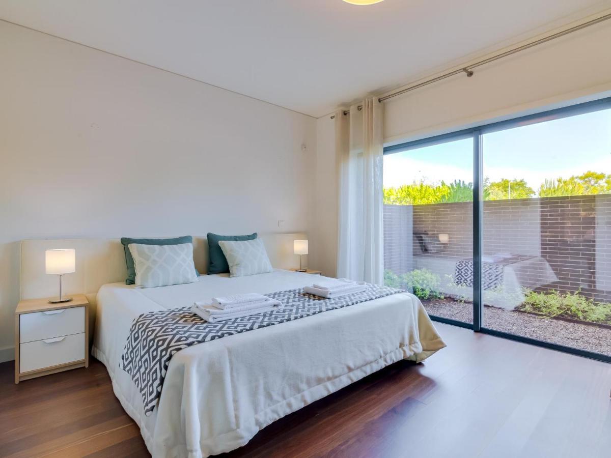 L'orangerie Modern 1bdr Apartment, Ground Floor Apartment Vilamoura